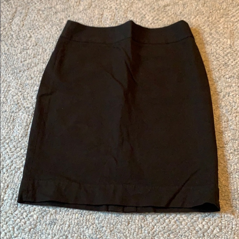 Banana Republic black pencil skirt